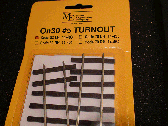 Micro- Engineering 14-403 On30 5 CODE 83 LH TURNOUT